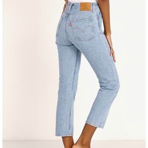 Levi’s Wedgie Straight Jeans